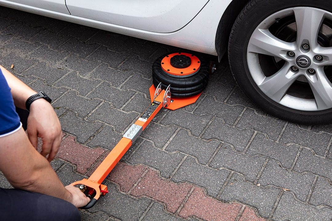 Pneumatic Jack 3T - Image 14